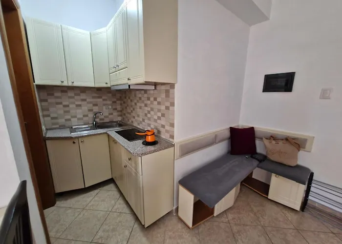 Alma's Daire Avlonya